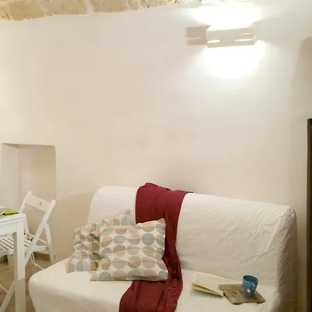 Little Tower בארי